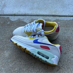 Womens White Nike Air Max 90